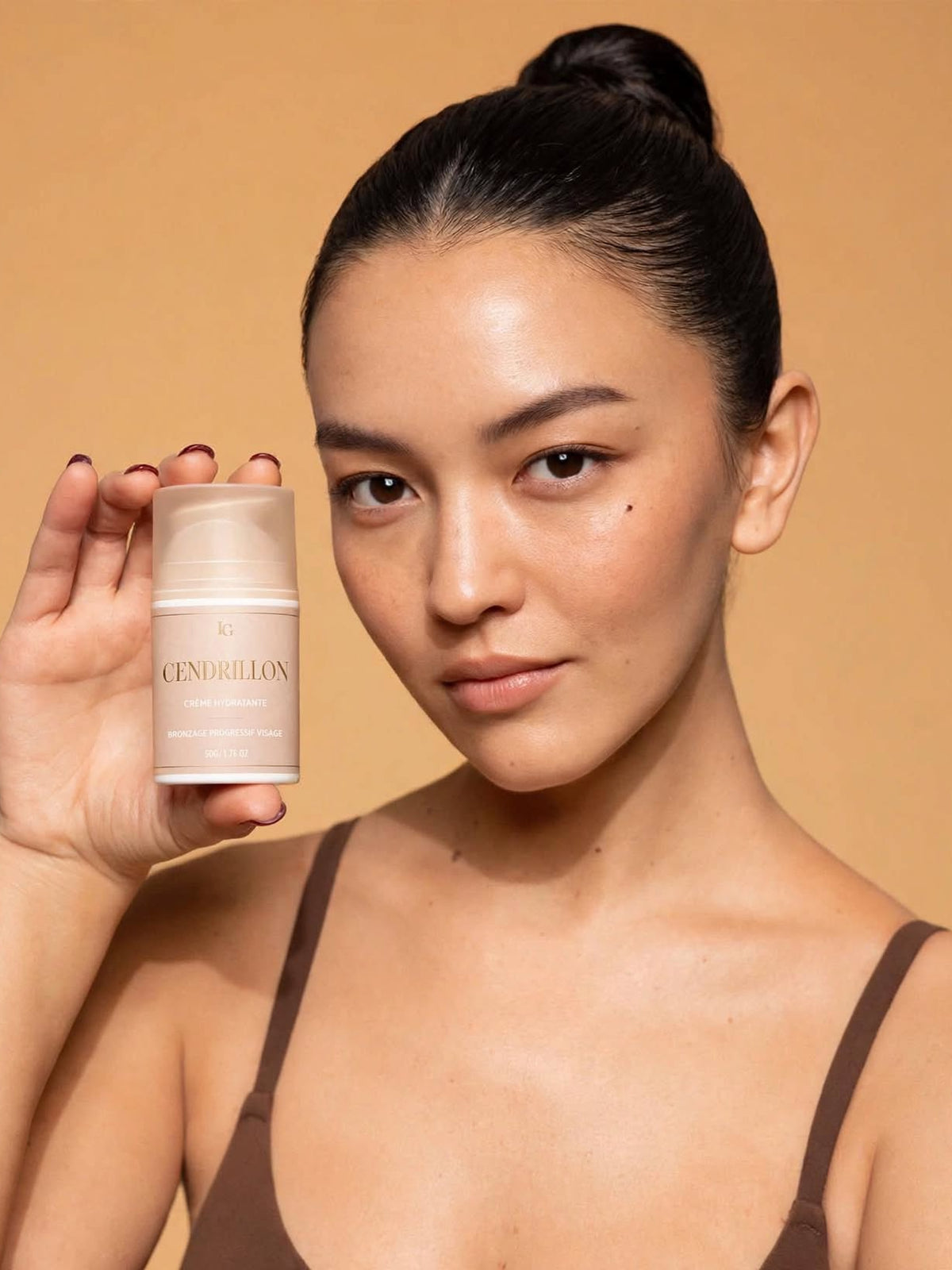 Crème Hydratante Bronzante Visage IG Cendrillon — vue 5