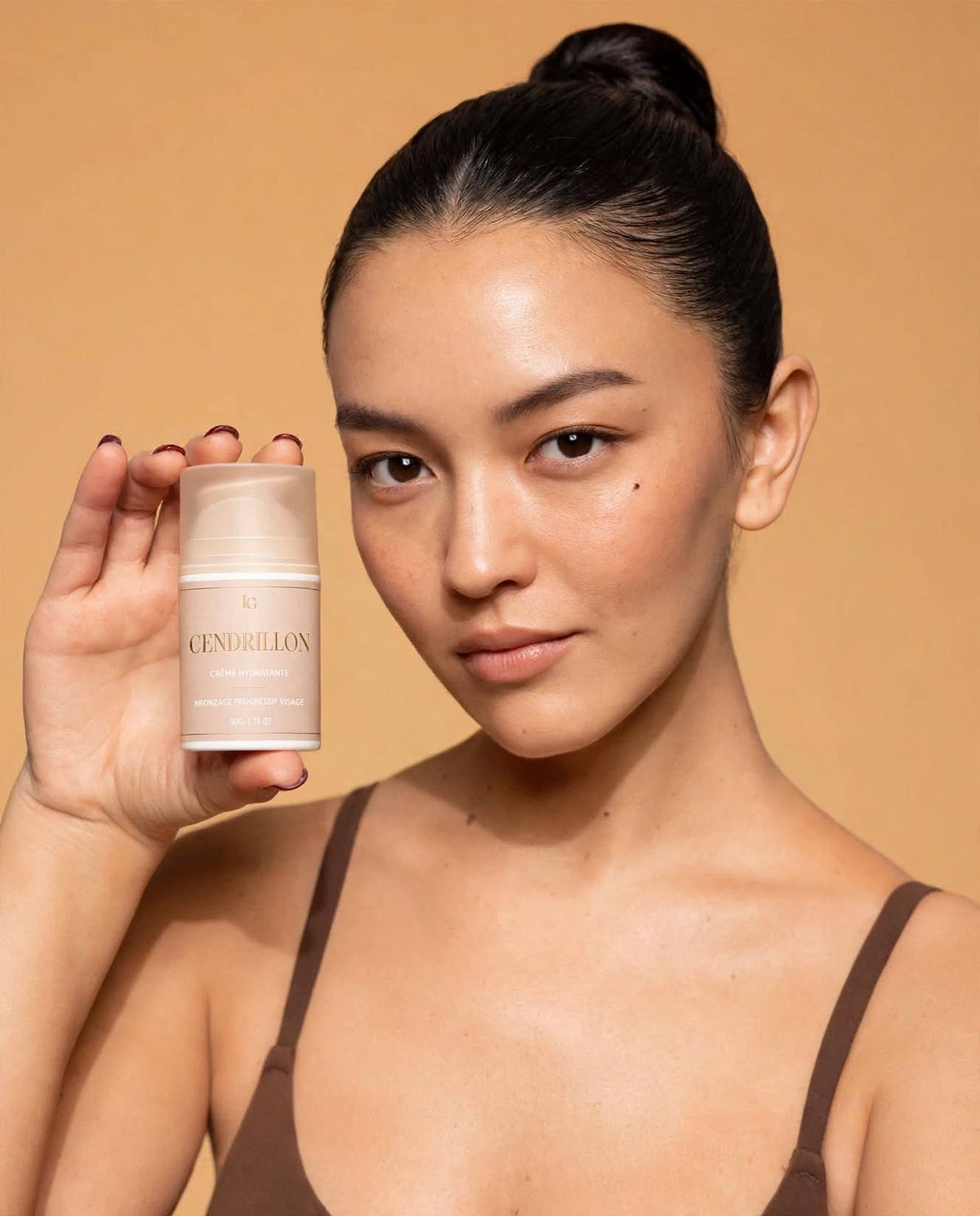Crème Hydratante Bronzante Visage IG Cendrillon — vue 5